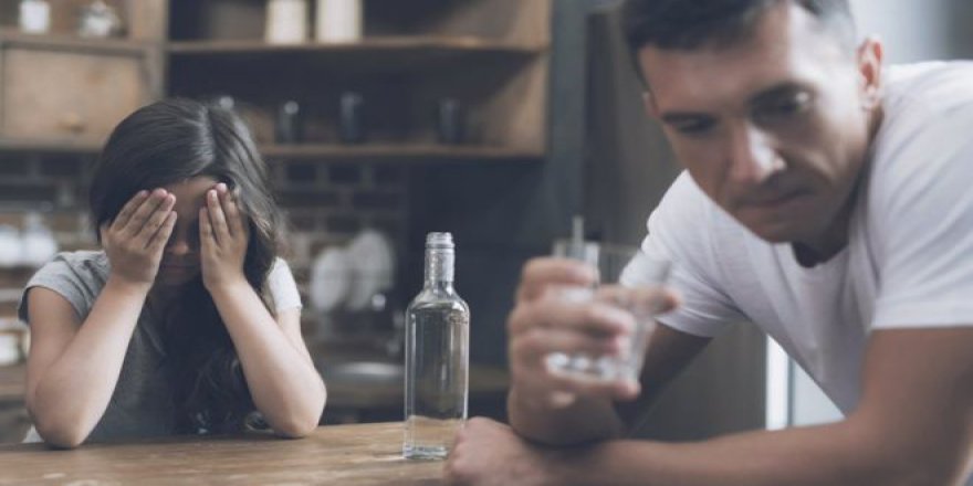 İngiltere'de '200 Binden Fazla Çocuğun Ebeveyni Alkolik'