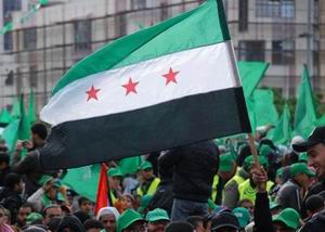 Gazze’de Özgür Suriye Bayrakları