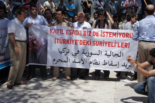 Baas Zulmü Fatih Camii'nde Lanetlendi! 13