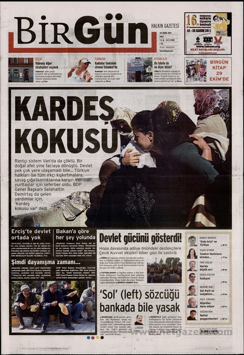 Gazete Manşetleri - 25 Ekim 2011 3