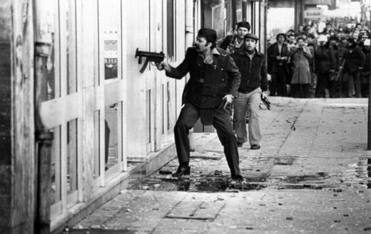 12 Eylül Darbesi Gazete Manşetleri 13