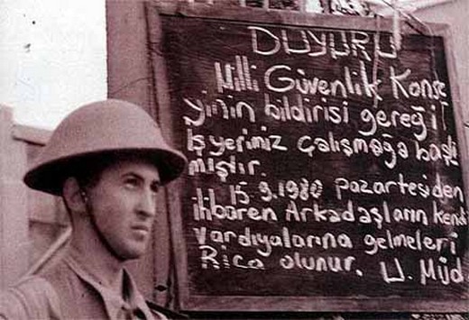 12 Eylül Darbesi Gazete Manşetleri 15