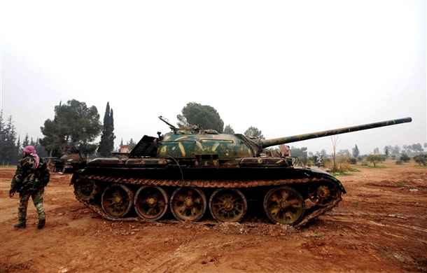 Muhalifler Menşe Piyade Okulunu Ele Geçirdi 5