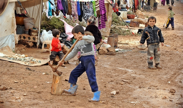 Sınırda Bekleyen 10 Bin Masum Çocuk 2