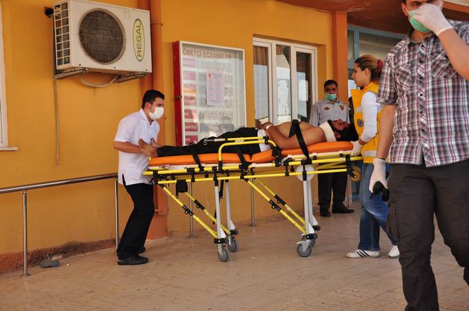 Türkiye-Suriye Sınırında Çocuklar Bombalandı! 4