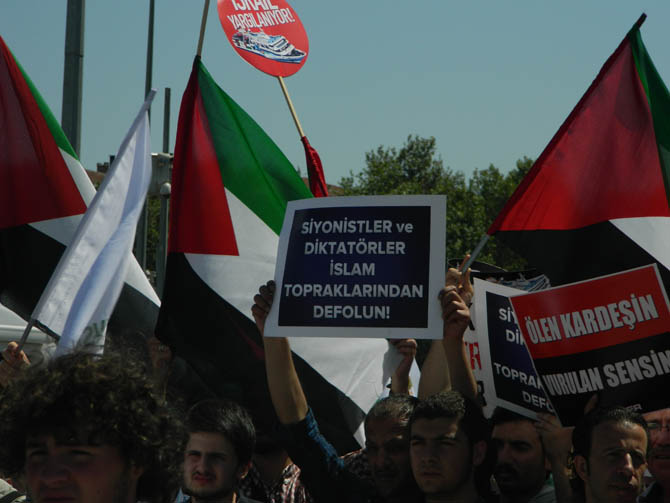 Çağlayan Adliyesi Önünde Mavi Marmara Eylemi 18