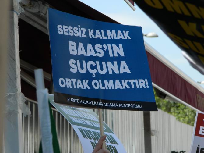 Fatih Camii’nde Protesto:  “Katil İran, Katil Hizbullah” 8