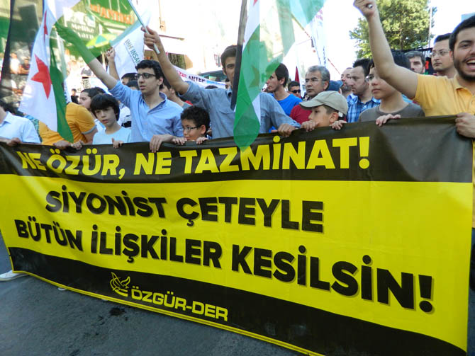 On Binler Fatih’te Kudüs ve Mavi Marmara İçin Yürüyor 10