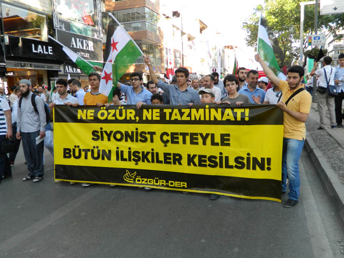 On Binler Fatih’te Kudüs ve Mavi Marmara İçin Yürüyor 15