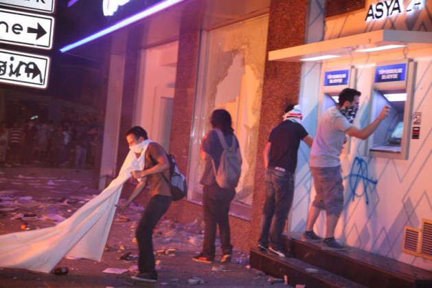 Taksim Eyleminden Geriye Kalanlar 32