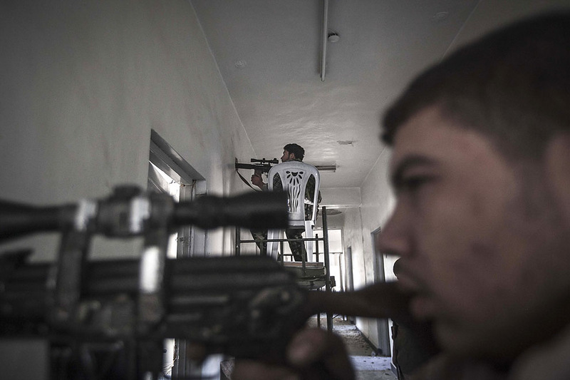 Fotoğraflarla Suriye’de Direniş ve Esed Zulmü 15