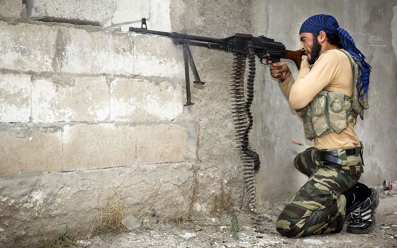 Fotoğraflarla Suriye’de Direniş ve Esed Zulmü 45