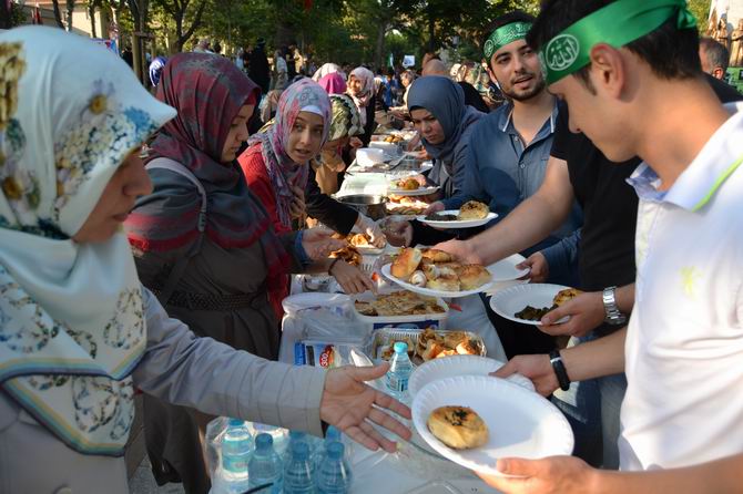 Grup Yürüyüş'ten Mısır ve Suriye Dayanışma Konseri 33
