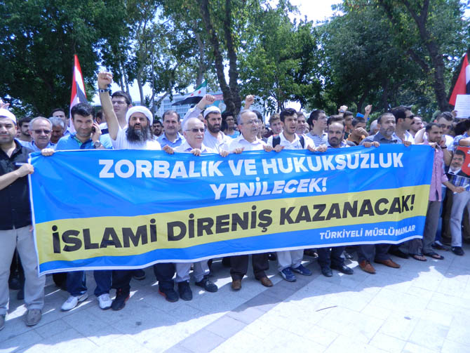 Fatih'te Binler Mısır Katliamını Lanetledi 27