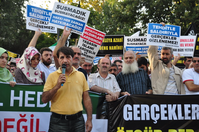 Özgür-Der'e Yapılan Saldırılar Protesto Edildi 10