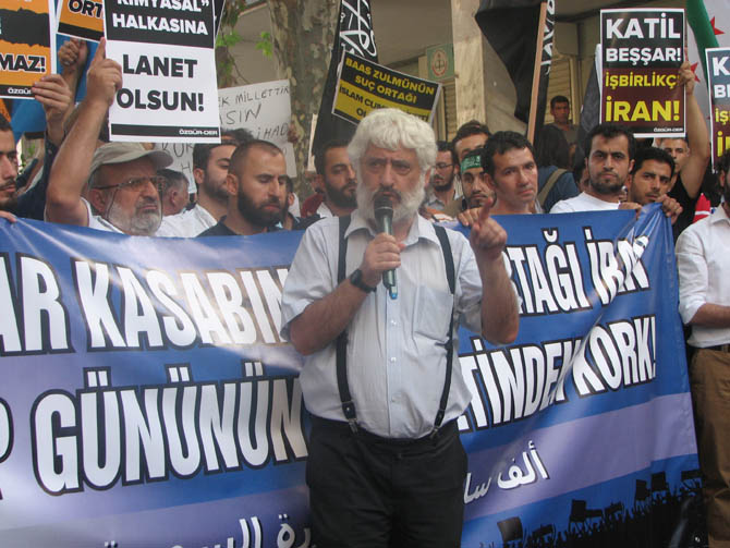 Suriye'deki Kimyasal Katliam İran Konsolosluğu'nda Protesto Edildi 24