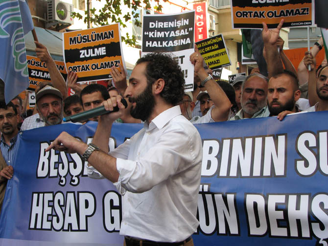 Suriye'deki Kimyasal Katliam İran Konsolosluğu'nda Protesto Edildi 26