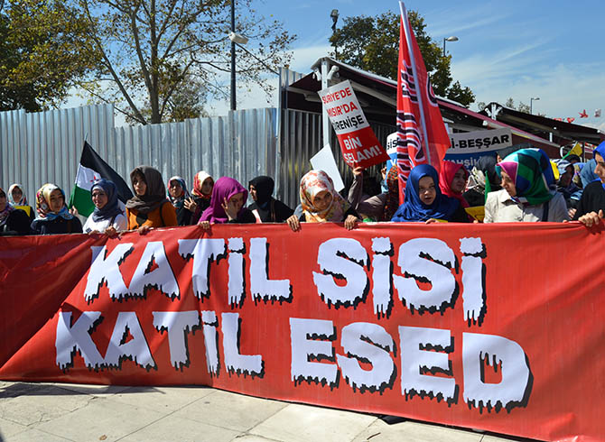 Fatih Camii'nde Mısır ve Suriye Eylemi Yapıldı 10