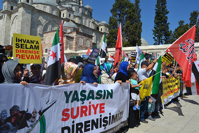 Fatih Camii'nde Mısır ve Suriye Eylemi Yapıldı 17