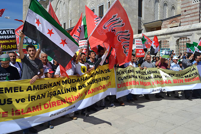 Fatih Camii’nde ABD, Rusya ve İran Protestosu 1