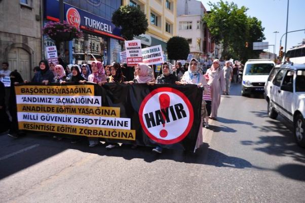 "Andımız Kaldırılsın!" Eylemlerinden... 6