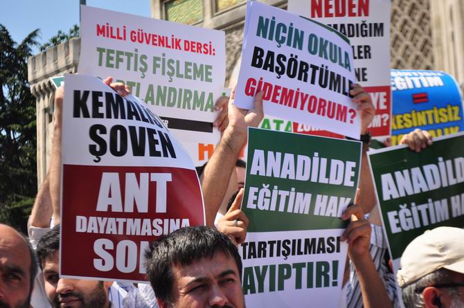 "Andımız Kaldırılsın!" Eylemlerinden... 9