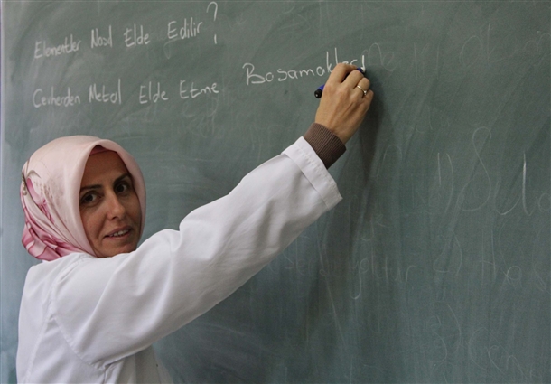 Okullarda Başörtüsü Serbestliği Böyle Görüntülendi 3