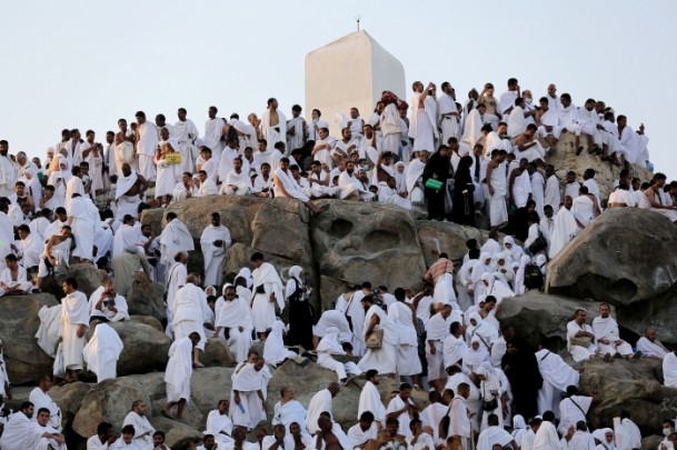 Milyonlar Arafat'ta 10