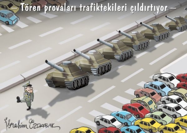 Tören Provoları Trafiktekileri Çıldırtıyor! 1