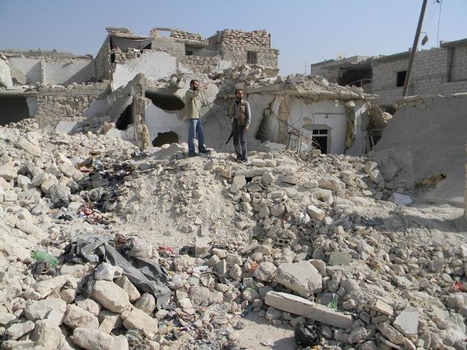Esed’in Scud’u 3 Mahalleyi Yerle Bir Etti 2