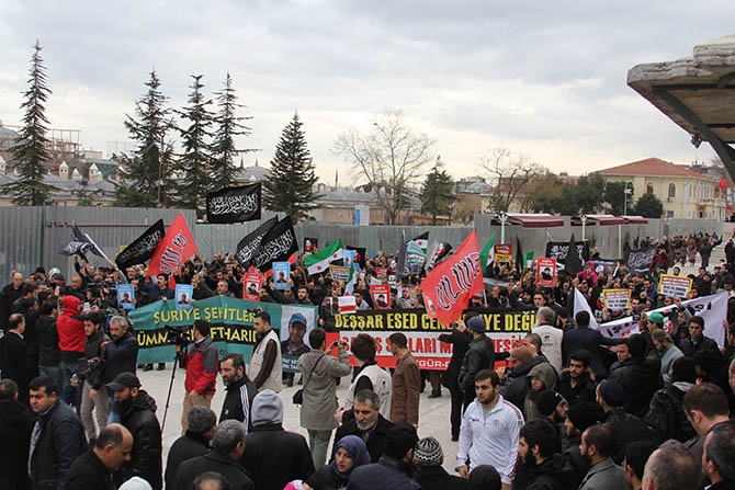 Fatih Camii'nde Suriye Şehitleri İçin Gıyabi Cenaze Namazı 1