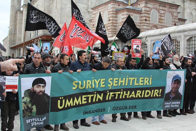 Fatih Camii'nde Suriye Şehitleri İçin Gıyabi Cenaze Namazı 4