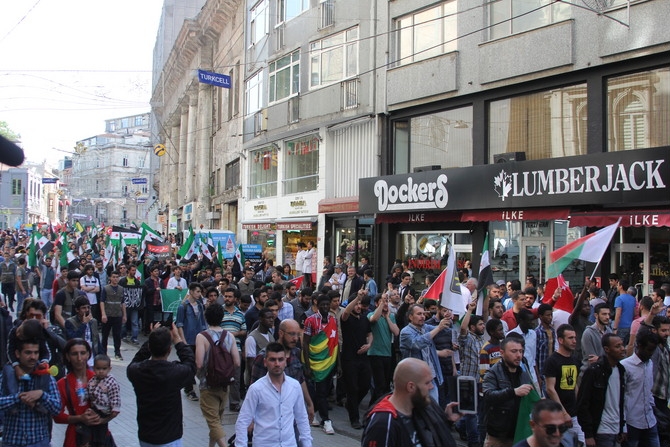 İstiklal Caddesi'nde Kardeşlik Yürüyüşü 2