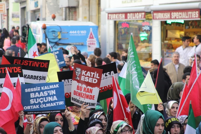 İstiklal Caddesi'nde Kardeşlik Yürüyüşü 4