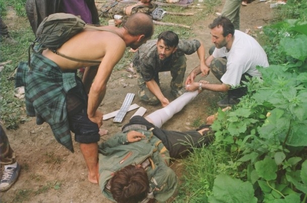 Boşnakların Ölüm Yürüyüşünün Fotoğrafları 18