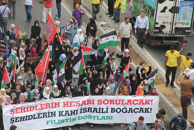 Fatih’te Binlerce Kişi Gazze Direnişini Selamladı 1
