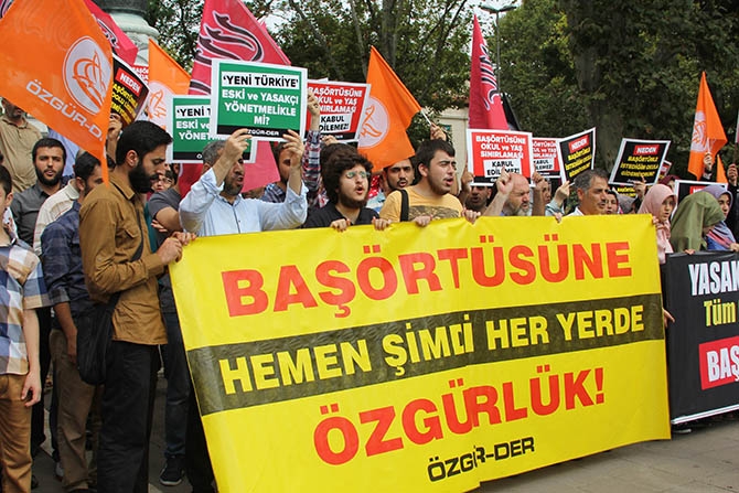 Fatih'te Başörtüsü Eylemi 2