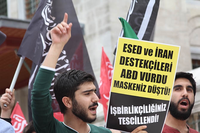 ABD Saldırıları Fatih Camii’nde Protesto Edildi 11