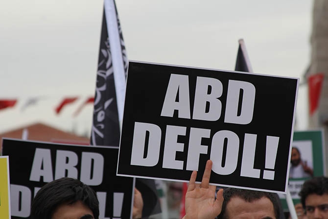 ABD Saldırıları Fatih Camii’nde Protesto Edildi 2