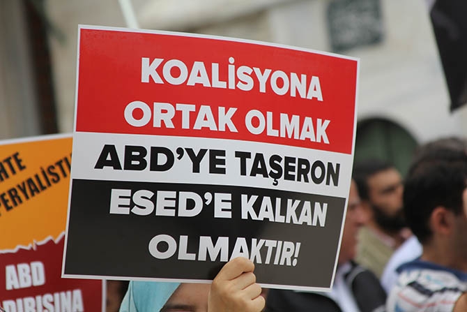 ABD Saldırıları Fatih Camii’nde Protesto Edildi 7