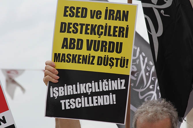 ABD Saldırıları Fatih Camii’nde Protesto Edildi 8