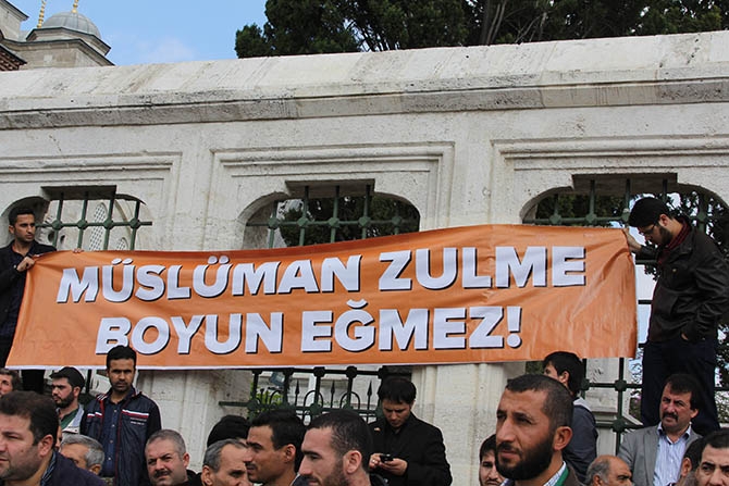 Katledilen Müslümanlar İçin Gıyabi Cenaze Namazı 2
