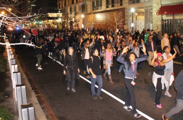 Ferguson’da Polise Yargılama Yok 15