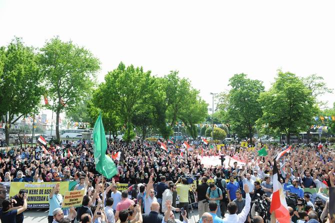 İstanbul’da İhvan Liderlerine Destek Yürüyüşü 4