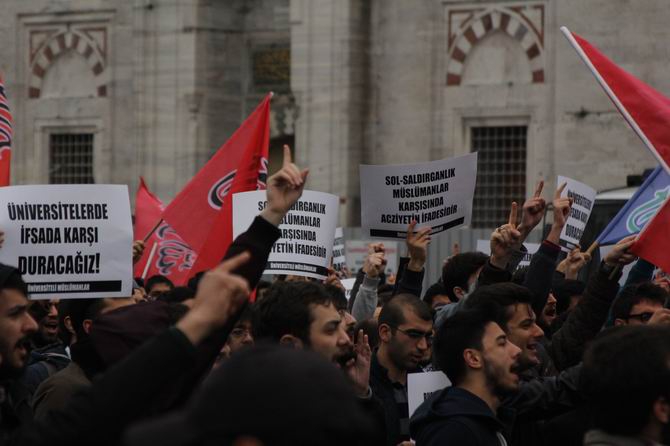 Sol Saldırganlık Beyazıt Meydanı’nda Protesto Edildi! 6