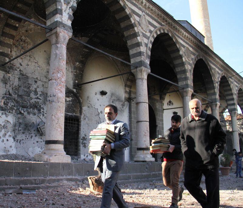 PKK'nin Yakıp Yıktığı Sur Böyle İnşa Edilecek 31