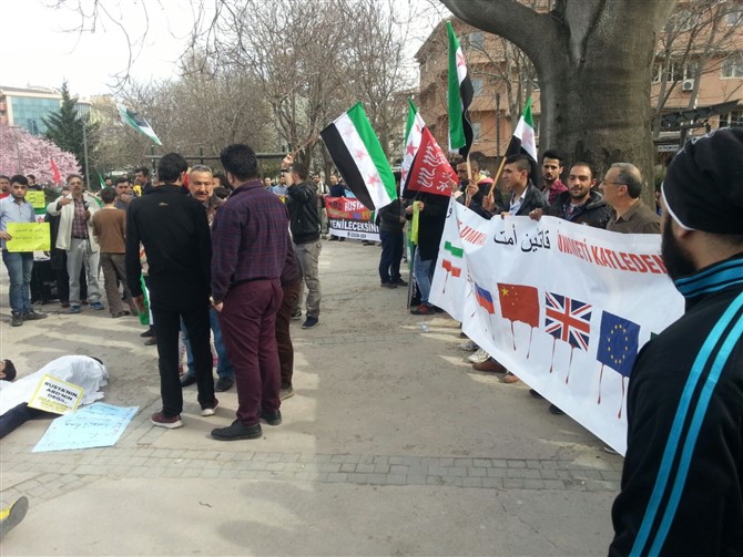 Suriye İntifadası Ankara'da Selamlandı 10