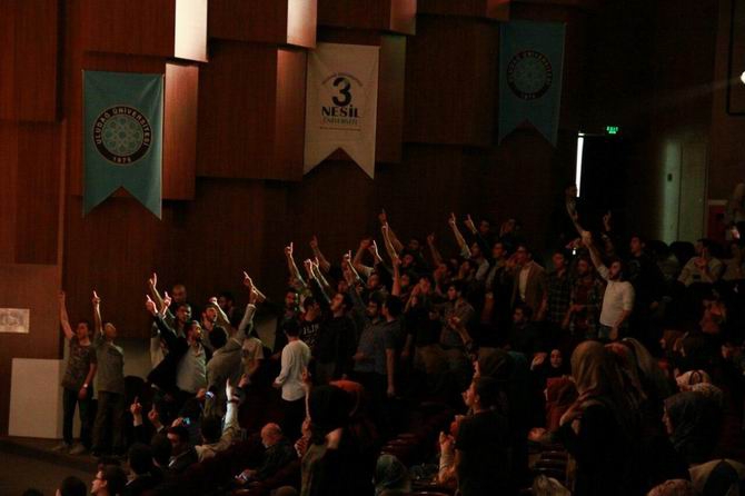 Grup Yürüyüş’ün Uludağ Üniversitesi Konseri 6