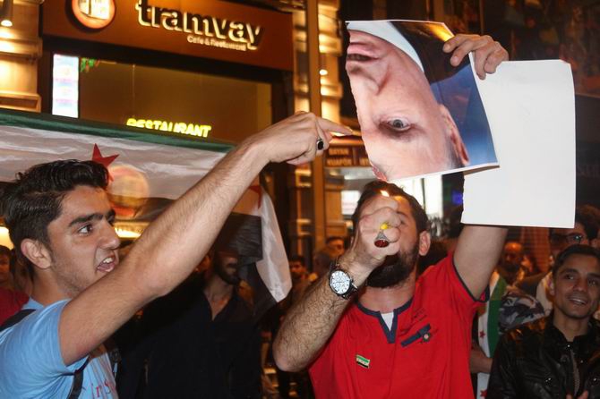 Halep'teki Katliamlara İstanbul'da Protesto 22