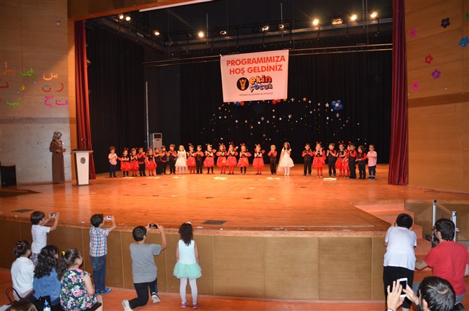 Ekin Çocuk Oyun Evi Yıl Sonu Programını Yaptı 13